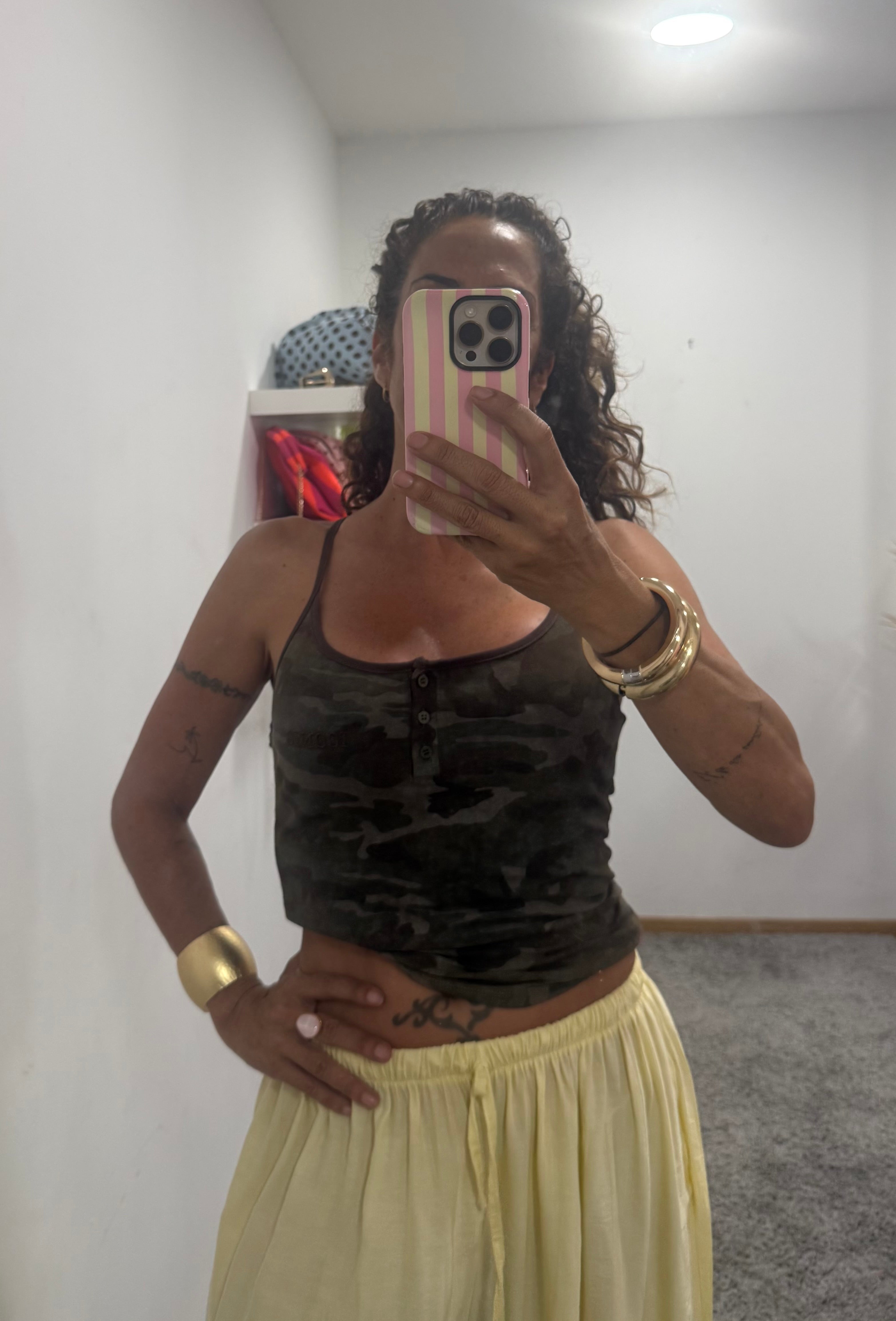 TOP CAMUFLAJE DE TIRANTES