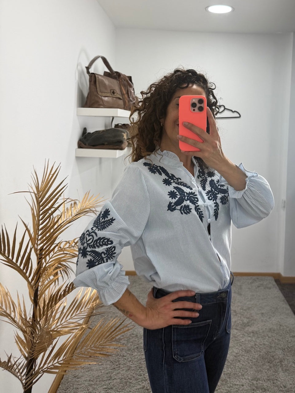 camisa bordados