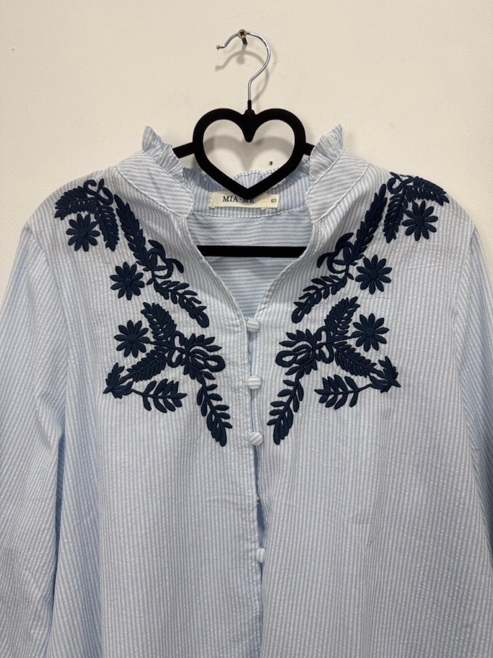 camisa bordados
