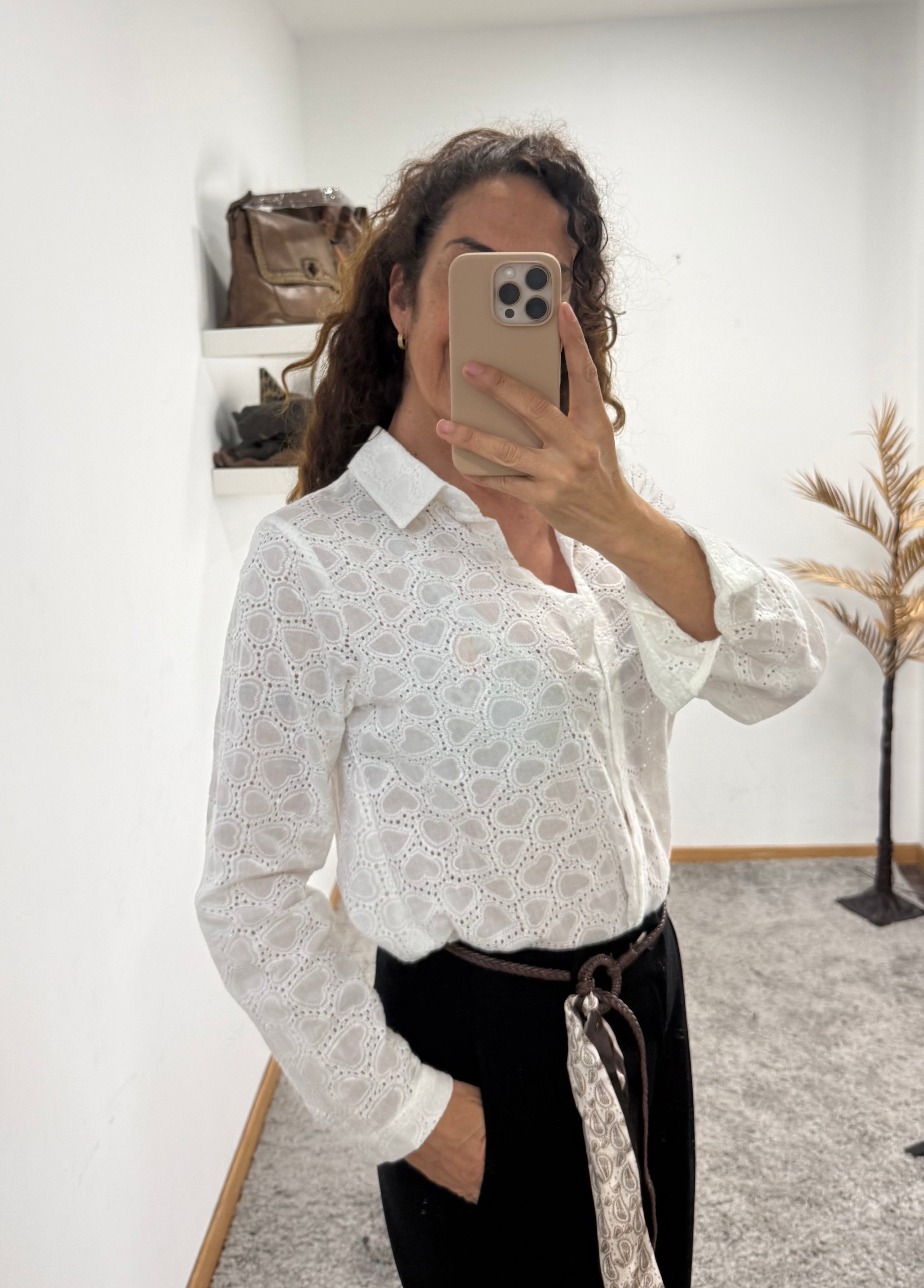 CAMISA CALADA
