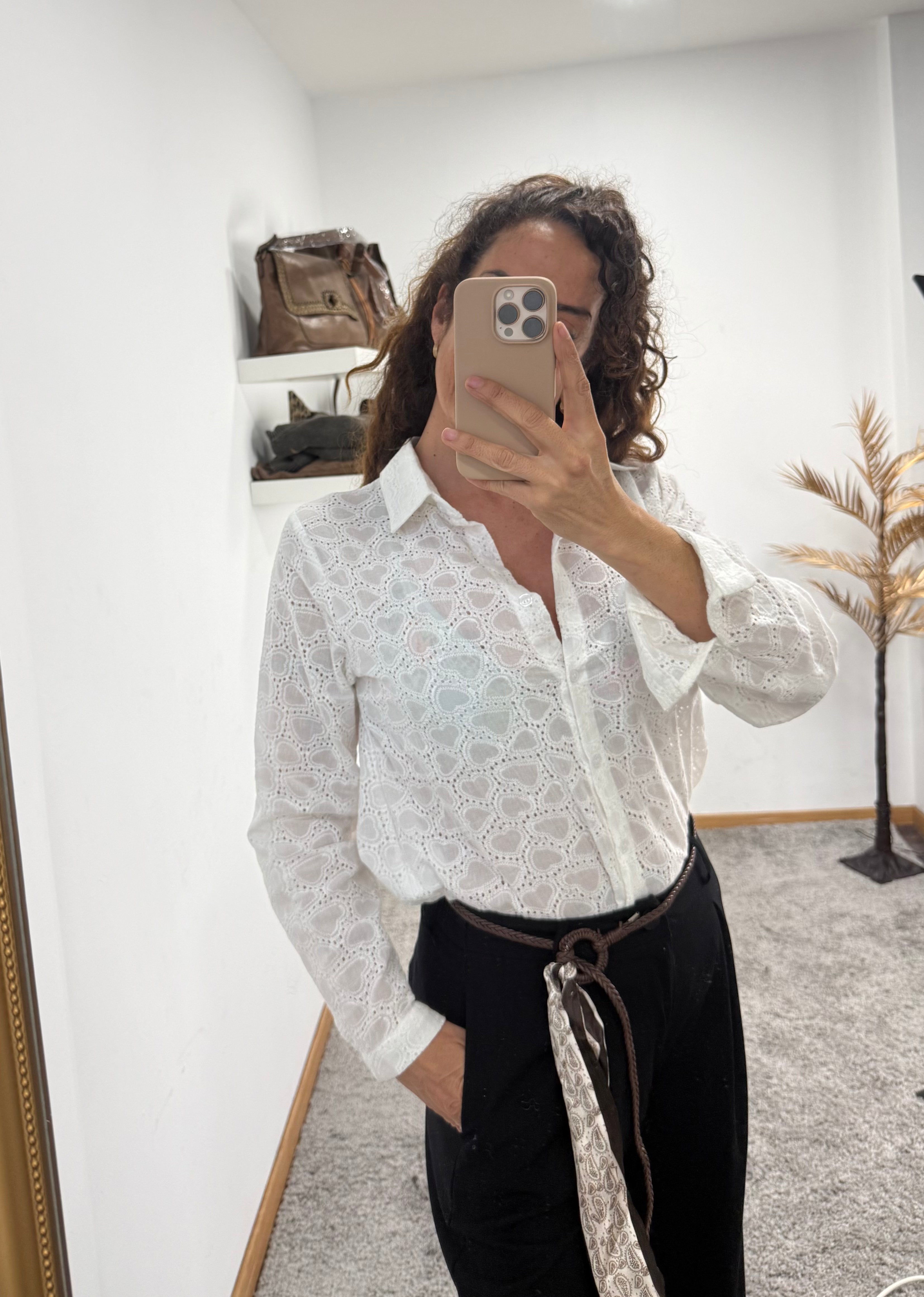 CAMISA CALADA