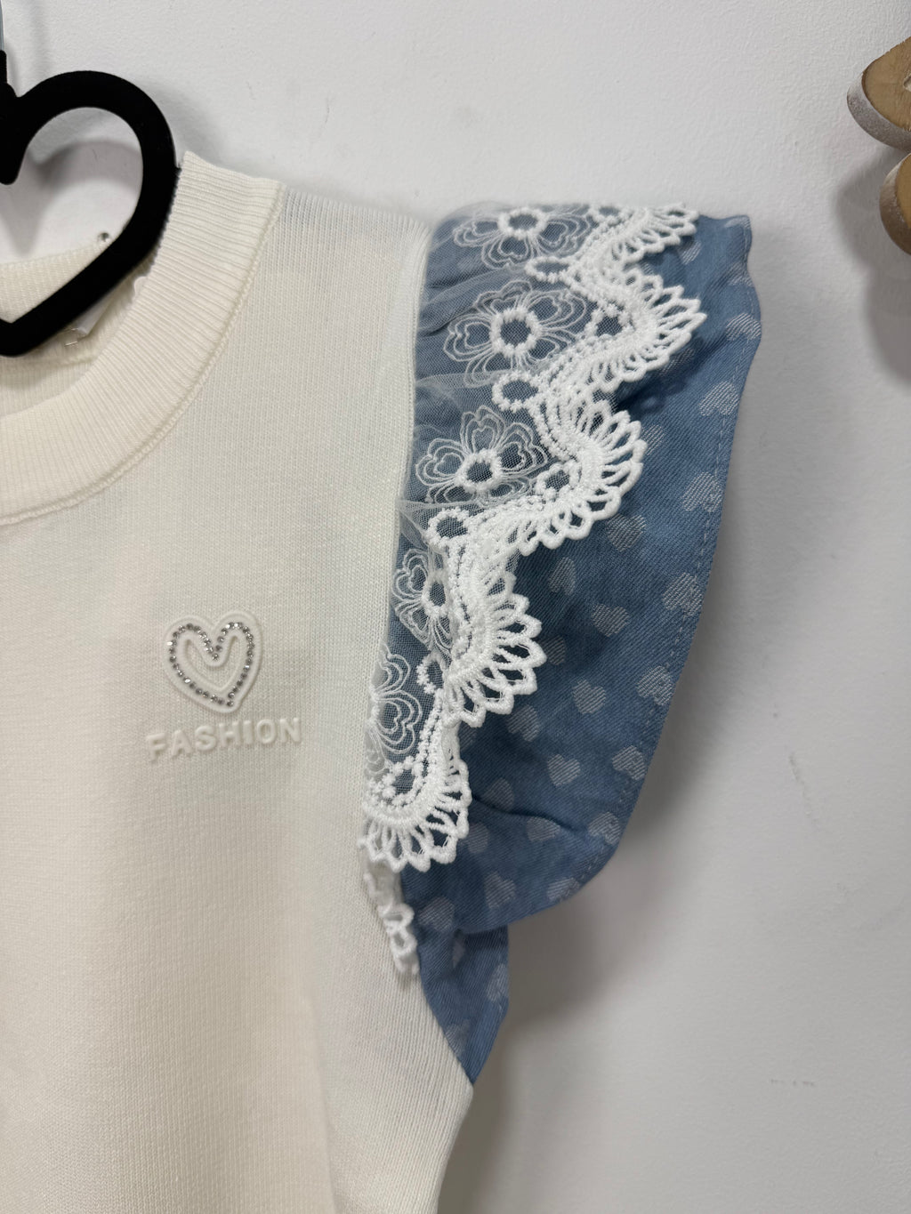 CAMISETA VOLANTE