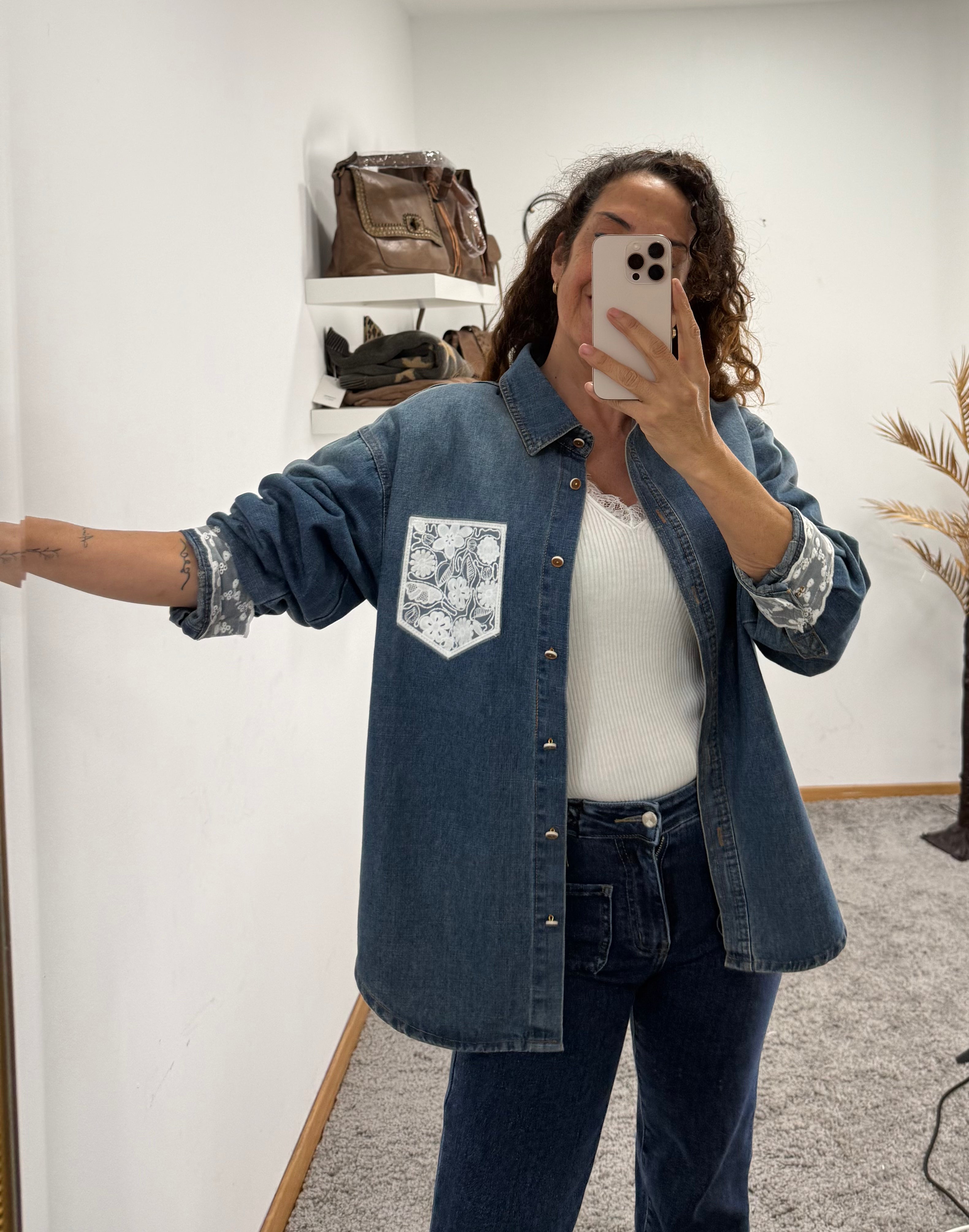 SOBRECAMISA