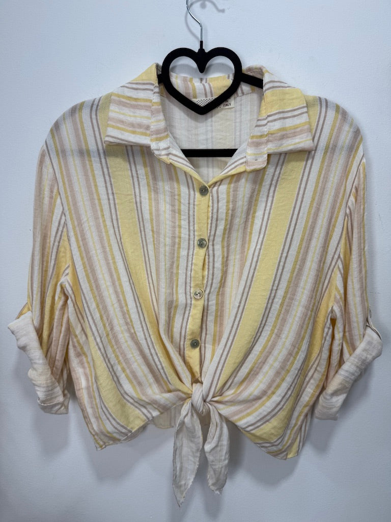 camisa nudo