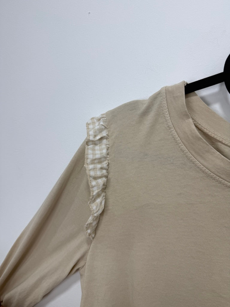 camiseta volante