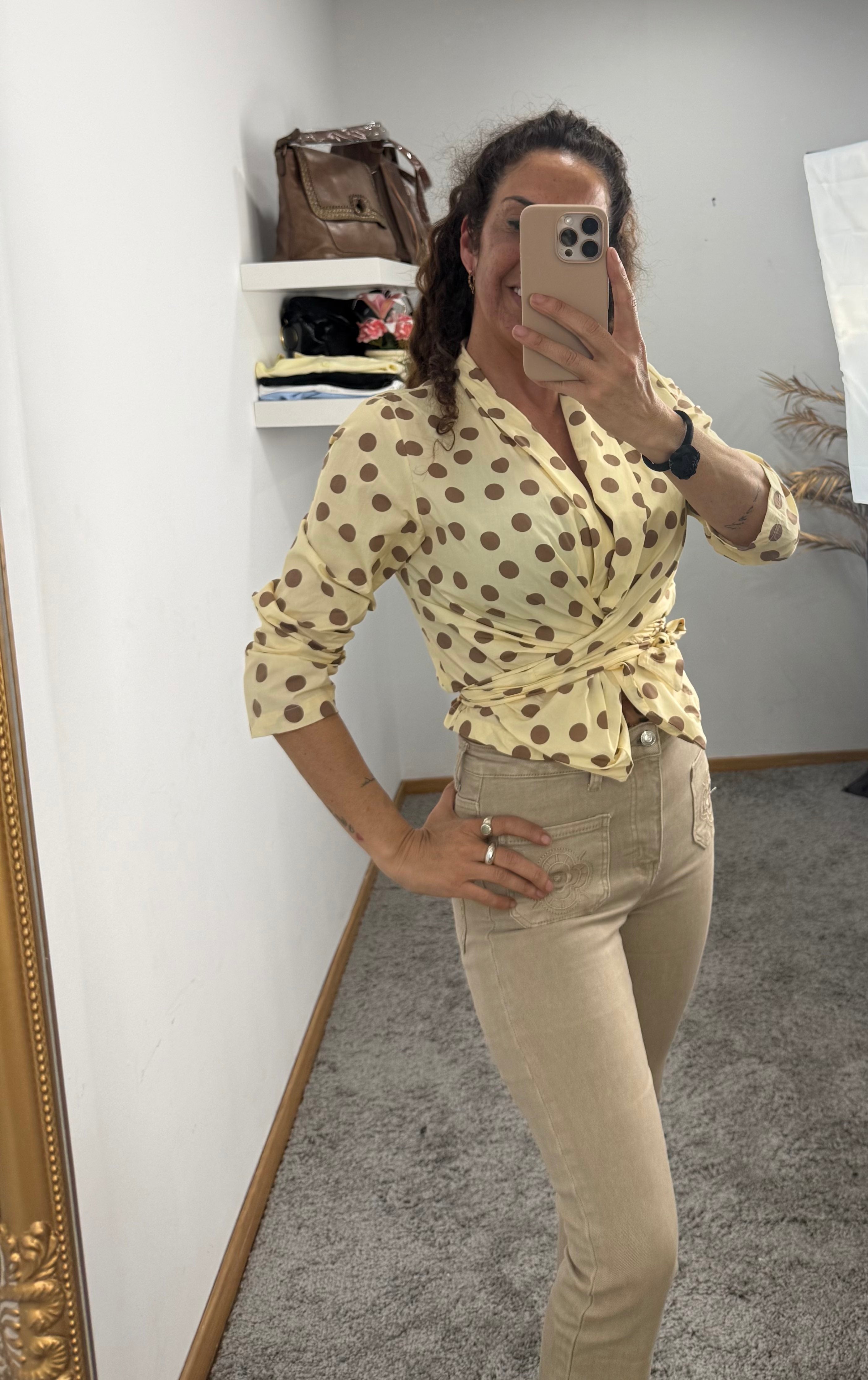 camisa lunares