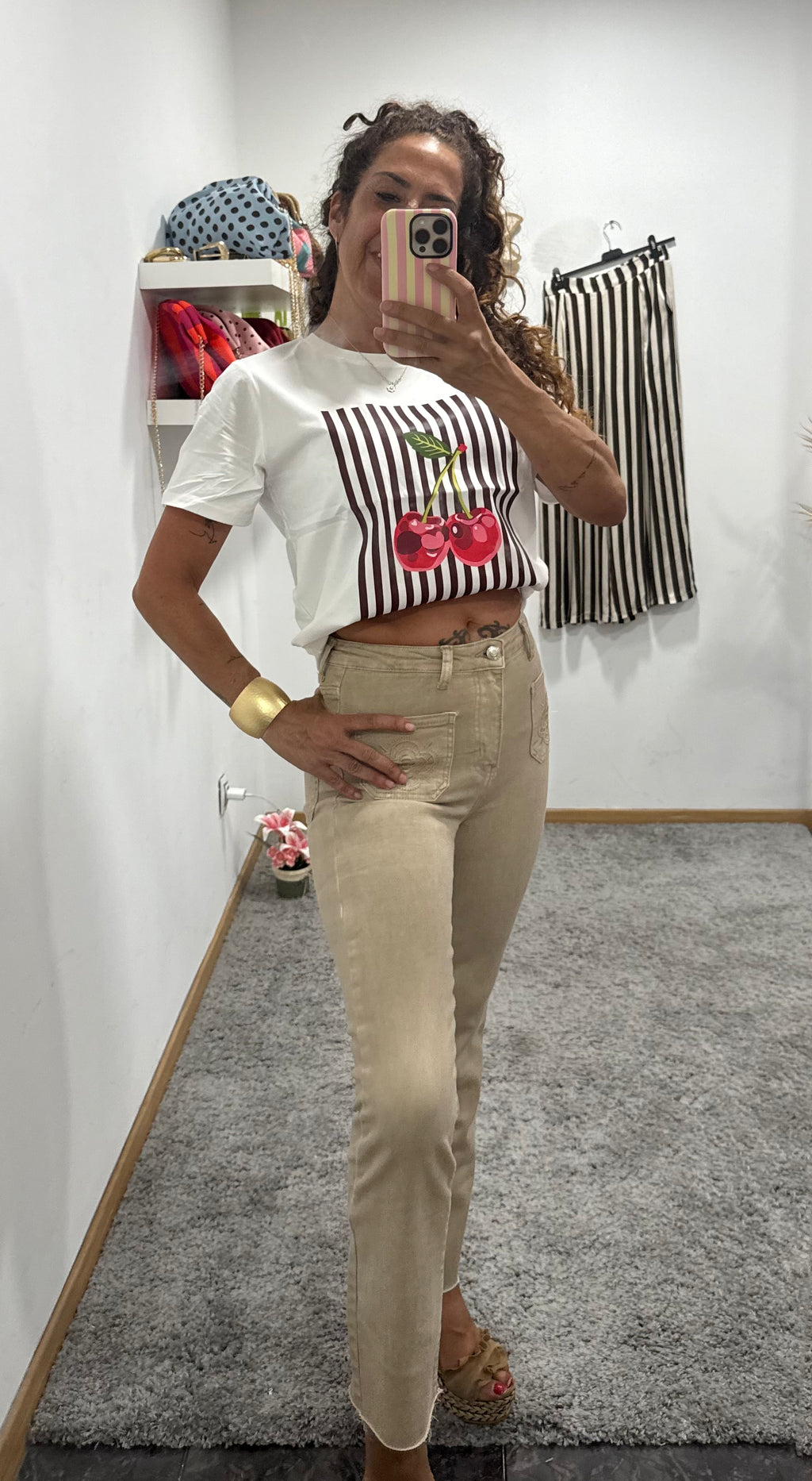 Camiseta Cherry