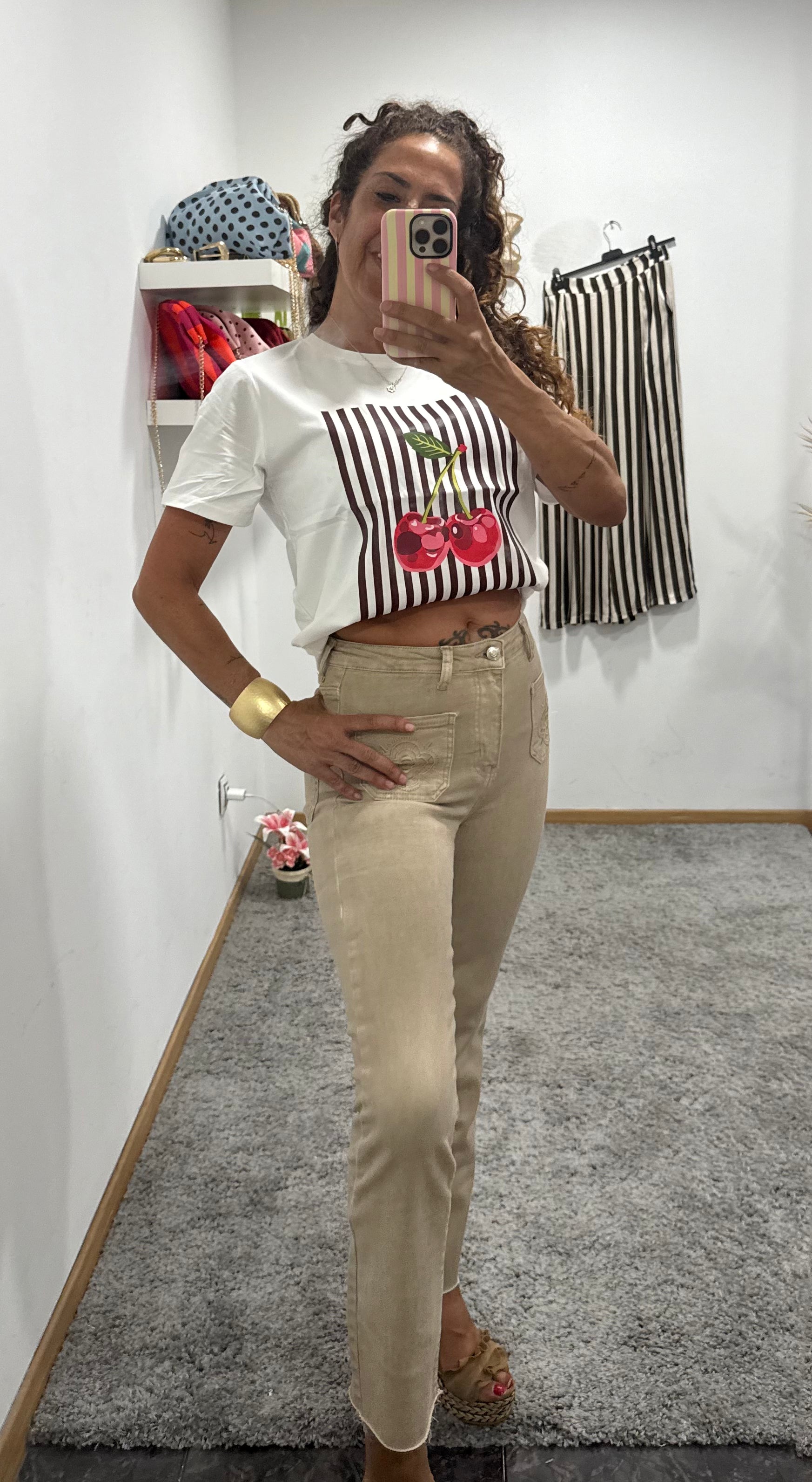 Camiseta Cherry