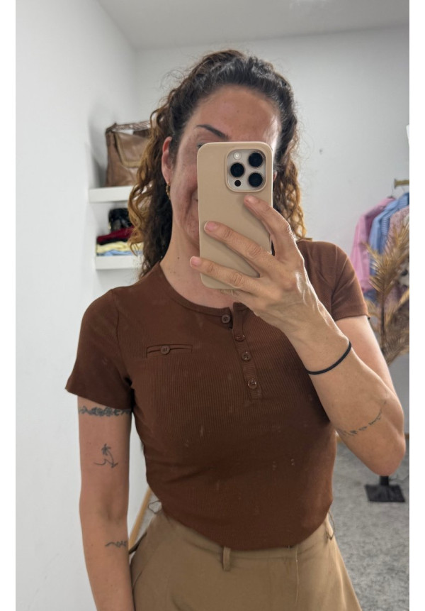 CAMISETA TEJA ESSENTIAL