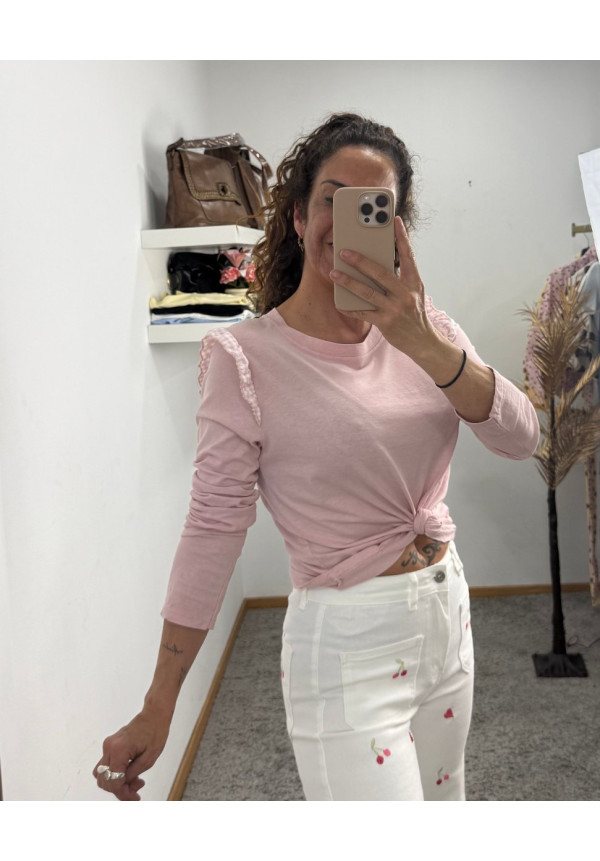 CAMISETA ROSA ROMÁNTICA